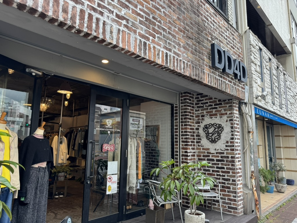 DD4Dの店構え